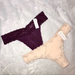 Set of 2 thongs Rose + Vine (Brand New)